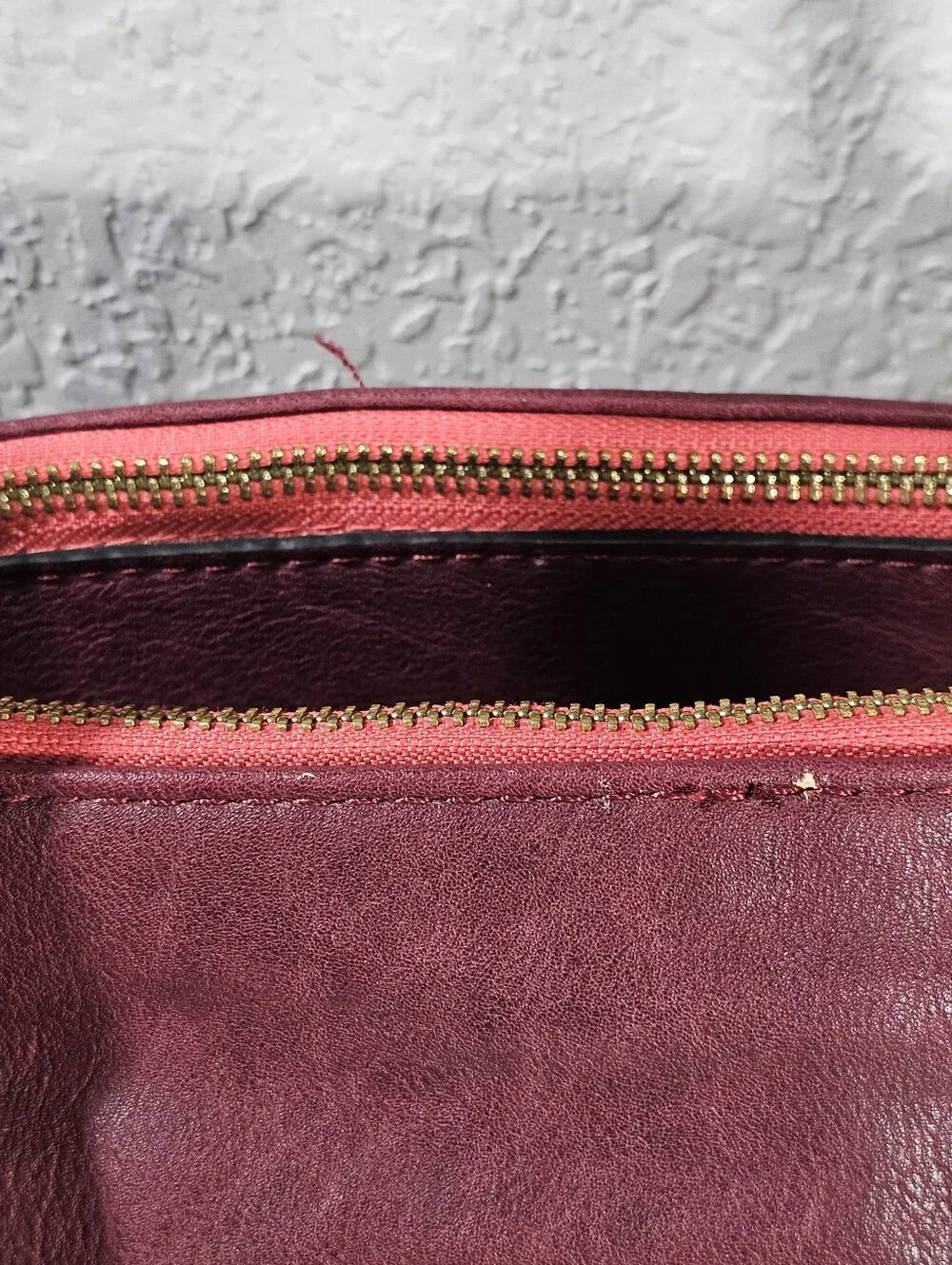 London Fog satchel Maroon Faux-leather